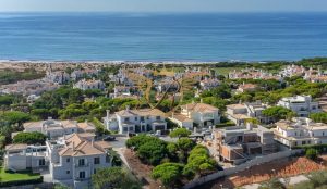 Plot with approved project for sale in Vale do Lobo