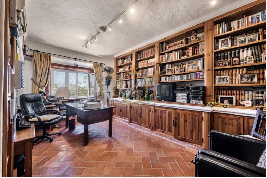 real estate agency